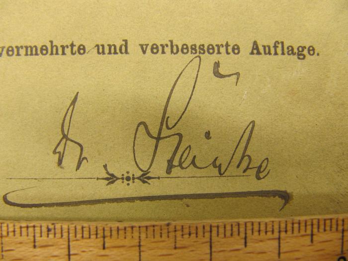Ko 487 b: Simulationen und ihre Behandlung (1890);J / 1401 (Steinke[?], [?]), Von Hand: Autogramm, Name; 'Dr. Steinke[?]'. 