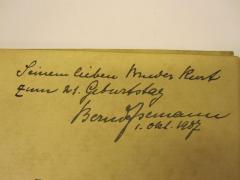 G63 / 740 (Isemann, Bernd;Isemann, Kurt), Von Hand: Name, Datum, Widmung; 'Seinem lieben Bruder Kurt zum 21. Geburtstag Bernd Isemann 1. Okt. 1907'. 