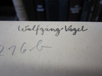 Kk 216 b: Moderne Ernährungstherapie für die Praxis des Arztes (1933);D51 / 44 (Vogel, Wolfgang), Von Hand: Autogramm; 'Wolfgang Vogel'. 