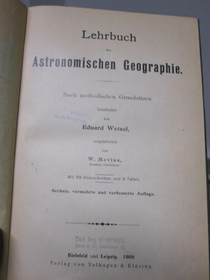 Ba 153 f: Lehrbuch der astronomischen Geographie (1909)