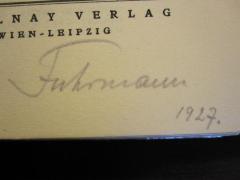 - (Fuhrmann, [?]), Von Hand: Autogramm; 'Fuhrmann 1927.'. 