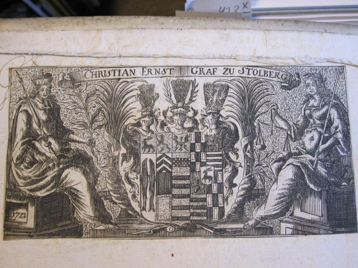 Med 60 Plat 1: Felicis Plateri quondam Archiatri Et Profess. Basil. Ordinarii Praxeos Medicae Tomi tres. 1. [Tomi Primi De Functionum Laesionibus Libri duo] ; [Primus est de Sensuum Laesionibus; Secundus Motuum laesiones continet ; Singula illarum Symptomata in generibus: Morbos eorumque Causas, in causis: &amp; Curam in curatione proponens] (1625);- (Stolberg-Wernigerode, Christian Ernst zu), Etikett: Exlibris, Abbildung, Wappen, Datum, Name; 'Christian Ernst Graf zu Stolberg
1721'.  (Prototyp)