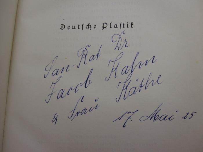 51 / 4122 (Kahn, Jacob), Von Hand: Autogramm, Name, Berufsangabe/Titel/Branche, Datum; 'San. Rat Dr Jacob Kahn u. Frau Käthe 17. Mai '25'.  (Prototyp)