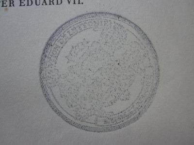 Ar 5 Ers.: Die europäische Politik unter Eduard VII. ([1925]);G46 / 1614 (Lettland. Gesandtschaft (Deutsches Reich)), Stempel: Name, Wappen; 'Légation de Lettonie en Allemagne'.  (Prototyp)