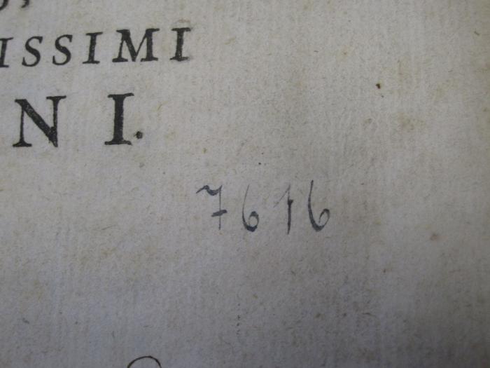 Ab 591: C[aii] Velleii Paterculi Historiae Romanae, ad M. Vinicium cos. libri duc. (1726);G48 / 2055 (Jüdisch-Theologisches Seminar Fraenckel'scher Stiftung (Breslau) ), Von Hand: Signatur; '7616'. 