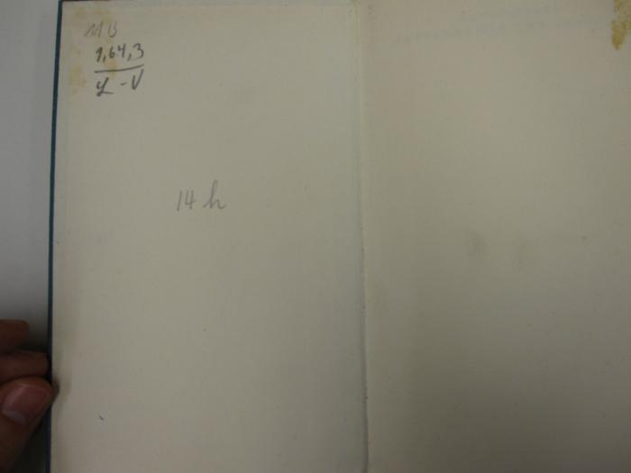 MB 3541: Unternehmer und Arbeiter (1931);- (Franz-Mehring-Bibliothek), Von Hand: Signatur; 'MB 1,64,3/L-V'. ;- (St. Bonifatiuskloster Hünfeld. Bibliothek), Von Hand: Signatur; '14h'. 