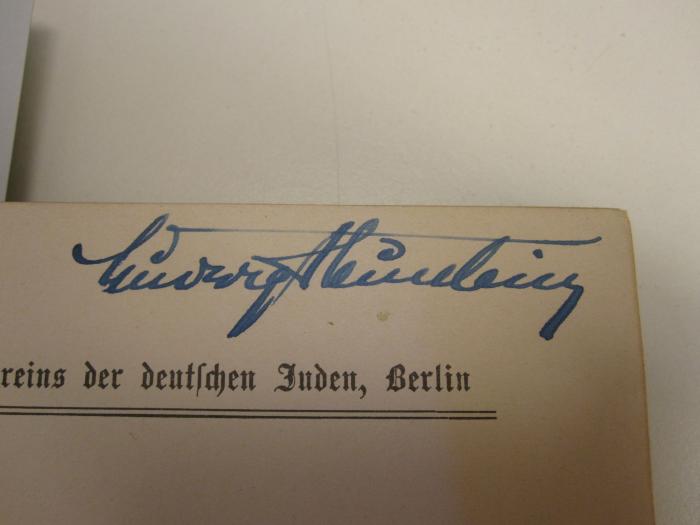  Liederbuch : Sammlung hebräischer und deutscher Lieder für Kindergarten, Volks- und höhere Schulen (1912);- (Ruschin, Ludwig), Von Hand: Autogramm; 'Ludwig Ruschin'. 