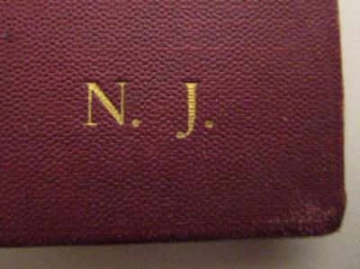  24 caprices : en forme d'études ; pour violon seul ; dans les 24 tons de la gamme  (o.J.);- (Jenny, Nadine), Prägung: Initiale; 'N. J.'.  (Prototyp)