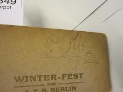 - (Plötz, W.), Von Hand: Autogramm; 'W Plötz'. 