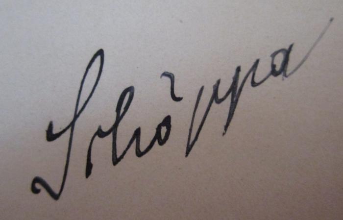 - (Schöppa, Wilhelm), Von Hand: Autogramm, Name; 'Schöppa'.  (Prototyp); Beschreibung der Skulpturen aus Pergamon. I. Gigantomachie (1910)