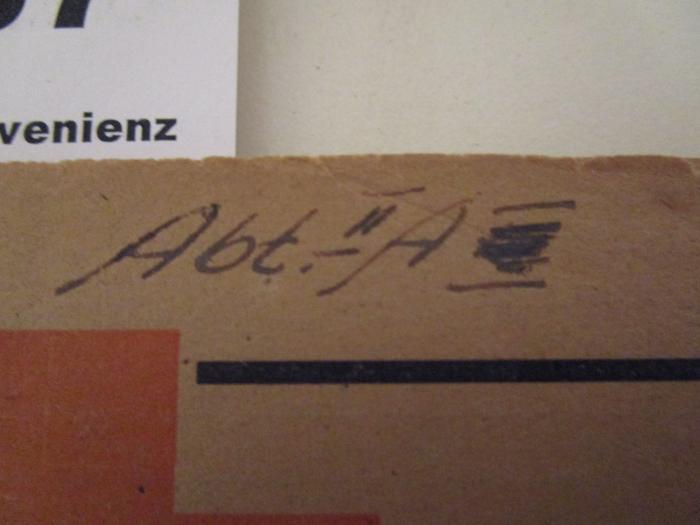  Gesundheitsführer für Gross-Berlin : Anschriften der Apotheken, Ärzte, Badeanstalten, Bestrahlungsinstitute, Bettennachweise, Dentisten, Diagn. Institute, Fachärzte, Gesundheitsämter, Hebammen, Heilgymnastiker, Heilpraktiker, Krankenanstalten, Krankentransporte, Masseure, Röntgeninstitute, Tierärzte, Unfallmeldestellen, Zahnärzte, Zahntechniker ([1946]);- (unbekannt), Von Hand: Notiz, Nummer; 'Abt. II A [..]'. 