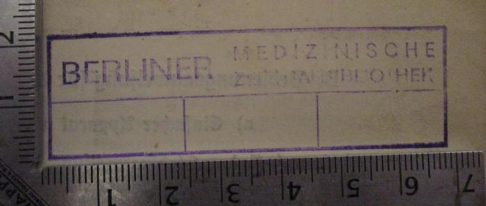  Verzeichnis der Fernsprechanschlüsse in der Stadtverwaltung Berlin (1935);- (Berliner Medizinische Zentralbibliothek), Stempel: Name, Berufsangabe/Titel/Branche, Ortsangabe; 'Berliner Medizinische Zentralbibliothek'.  (Prototyp)