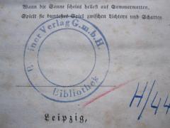 - (Berliner Verlag), Stempel: Berufsangabe/Titel/Branche, Name, Ortsangabe; 'Berliner Verlag G.m.b.H.
Bibliothek'.  (Prototyp)