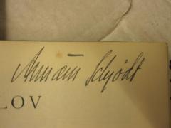 - (Schjødt, Annæus), Von Hand: Autogramm, Name; 'Annaeus Schjödt'. 