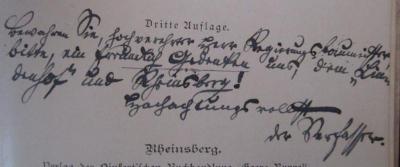 II 6076 2. Ex.: Rheinsberg (Provinz Brandenburg) in Wort und Bild (1899);46 / 1767 (unbekannt;Pinkert, Traugott), Von Hand: Ortsangabe, Berufsangabe/Titel/Branche, Widmung; 'Bewahren Sie, hochverehrter Herr Regierungsbaumeister, bitte, ein freundlich Gedanke uns, dem "Lindenhof" und Rheinsberg! Hochachtungsvoll der Verfasser.'. 