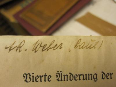  Reichshaushaltsordnung vom 31. Dezember 1922 (Reichsgesetzbl. 1923 II S.17) [...] und Gesetz über die Preußische Staatshaushaltsordnung. Amtliche Handausgabe (1935);- (Weber, Paul), Von Hand: Autogramm; 'AR.[?] Weber (Paul)'. 