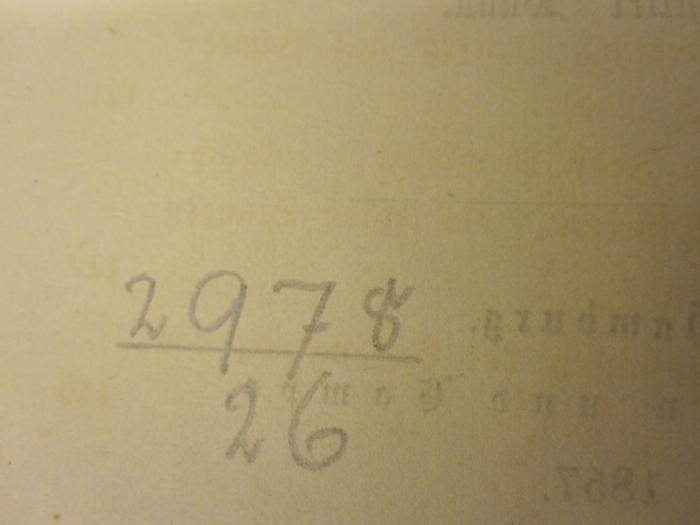  Der Versailler Hof vom Anfang e des achtzehnten bis zur Mitte des neunzehnten Jahrhunderts (1857);-, Von Hand: Inventar-/ Zugangsnummer; '2978/26'