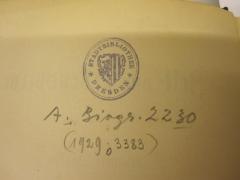 - (Stadtbibliothek Dresden), Stempel: Name, Ortsangabe; 'Stadtbibliothek Dresden'. 