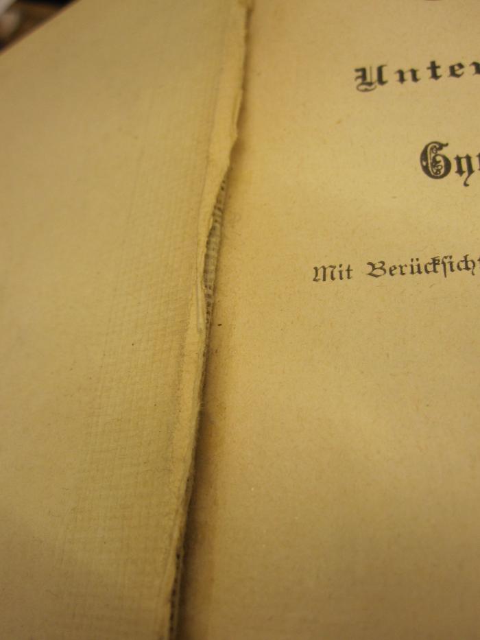  Zwei- und dreistimmiges Chorbuch für die Unter- und Mittelklassen der Gymnasien und Realschulen (1911);- (unbekannt), Ausriss: -. 