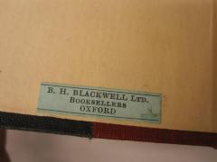 - (Blackwell, B. H. (Buchhandlung)), Etikett: Buchhändler, Ortsangabe; 'B.H. Blackwell  LTD. Booksellers Oxford'. 