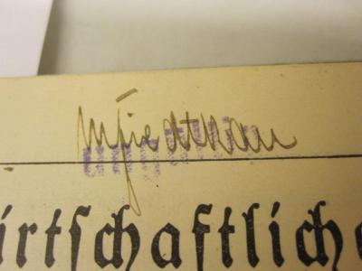  Die deutsche Stadt und ihre Verwaltung : Technik: Städtebau, Tief- und Hochbau (1926);- (Fiedtkau[?], M.), Von Hand: Autogramm, Name; 'M. Fiedtkau'. 