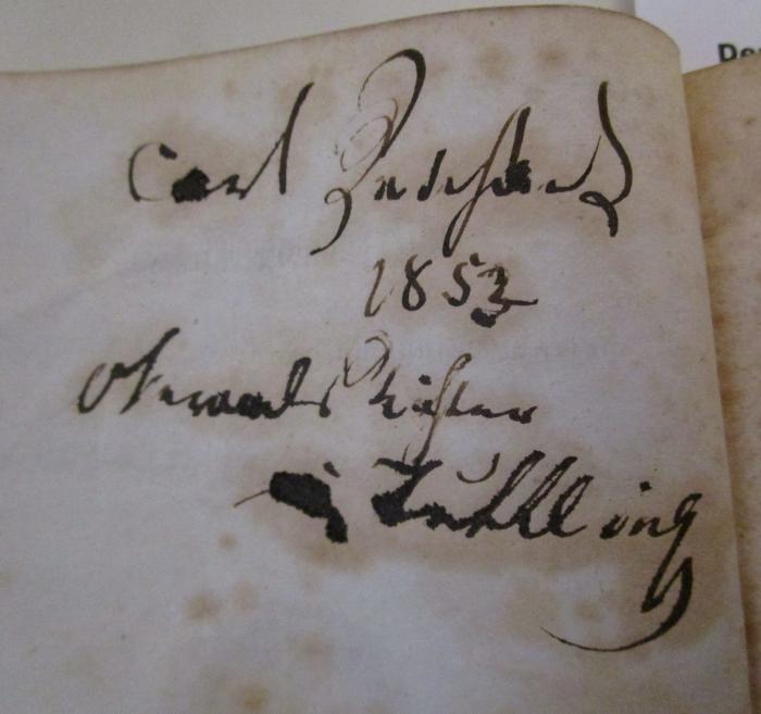  Lebensgeschichte des H. Anandraja Kaundinja, eines ehemaligen Braminen, nunmehrigen Predigers an der deutsch-evangelischen Gemeinde und zweiten Lehrers an der Katechistenschule zu Mangalur, Provinz Canara, Westküste von Ostindien: Von ihm selbst niedergeschrieben und vorgetragen bei seiner Ordination zum Missionar am 20. Juli 1851 in der Stadtkirche zu Leonberg (Württemberg) (1853);- ([...][?], Carl), Von Hand: Datum, Autogramm, Name; 'Carl [...]
1853
[...]
[...]lling'. 