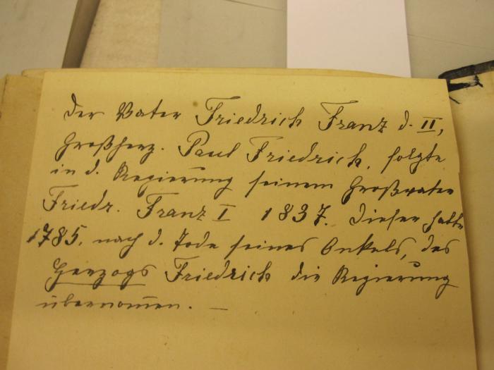 Ao 1761: Leitfaden der Geschichte Mecklenburgs (1861);- (Hand, Elisabeth), Von Hand: Annotation. 