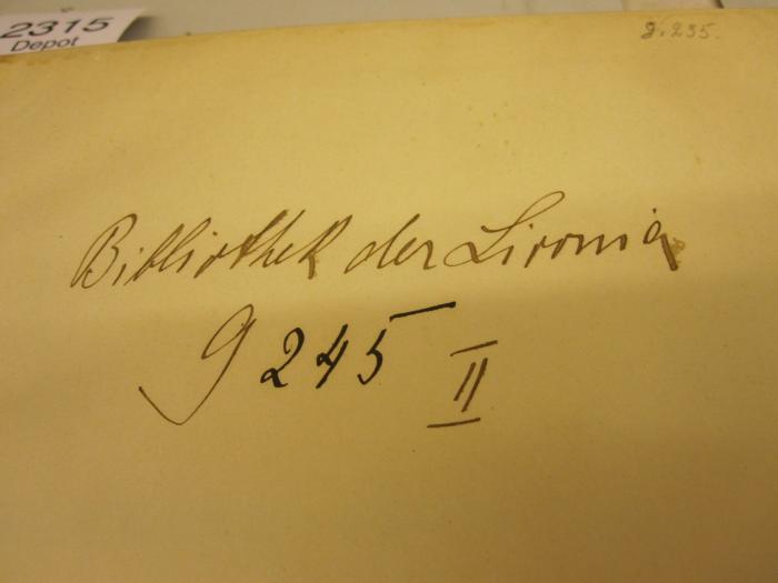  Kämmerei-Register der Stadt Riga 1348-1361 und 1405-1474 (1913);- (Livonia (Dorpat)), Von Hand: Name, Signatur; 'Bibliothek der Livonia
G 245 II'. 