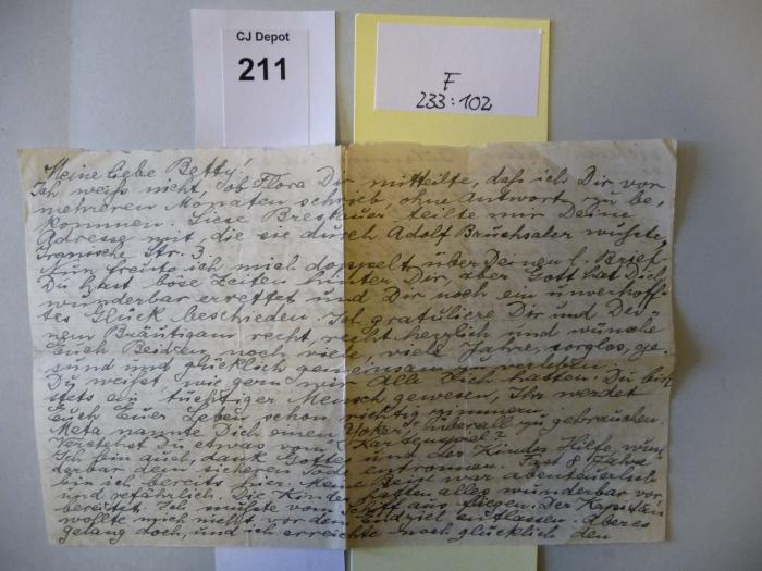 - (Jacobus, Betty), Post: -; 'Brief von Unbekannt an Betty Jacobus aus der Nachkriegszeit'. 