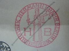 G46 / 3120 (Hermann Bahr, Buchhandlung (Berlin)), Stempel: Name, Monogramm, Ortsangabe, Datum, Abbildung; 'Bibliothek Hermann Bahr Berlin
HB
1877'. 