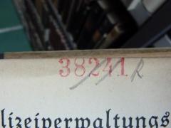 G46 / 3120 (Hermann Bahr, Buchhandlung (Berlin)), Stempel: Signatur; '38241 [R]'. 