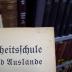 XV 6583 2. Ex.: Die Einheitsschule im In- und Auslande. Kritik und Aufbau (1919)