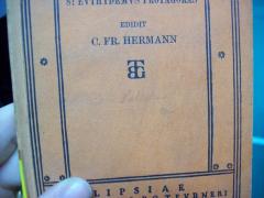 G46 / 3772 (Salecker, Lotte), Von Hand: Autogramm, Name; 'Salecker [..]'. 
