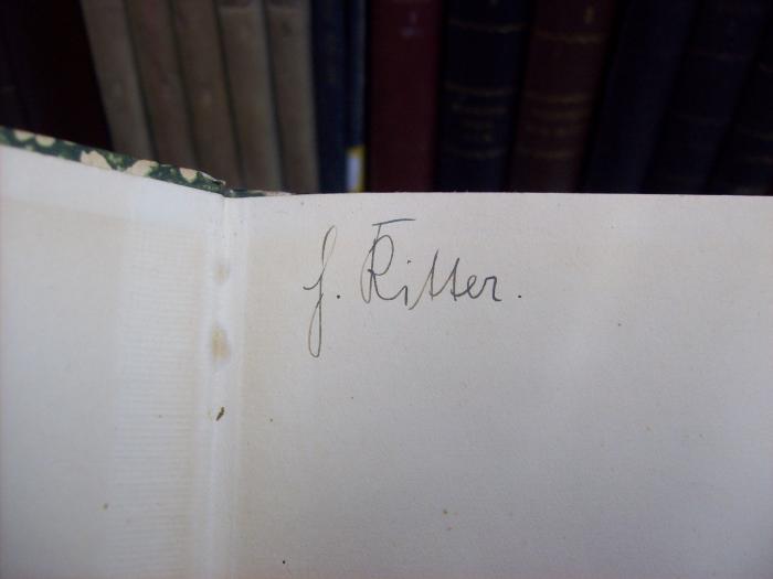 III 23177 3.Ex.: Der Opfergang : eine Novelle (o.J.);G45 / 1095 (Ritter, F.[?]), Von Hand: Autogramm, Name; 'F. Ritter.'. 