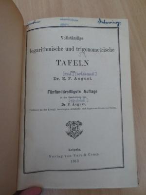 IX 153 ce: Vollständige logarithmische und trigonometrische Tafeln (1913)