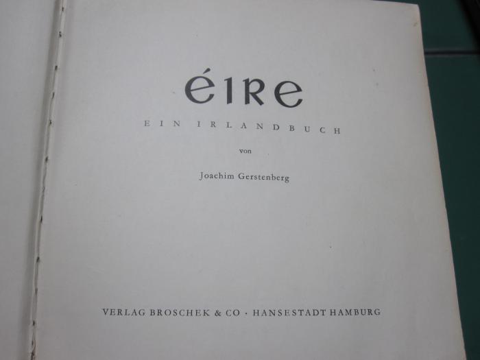 Bi 614 2.Ex.: Éire : ein Irlandbuch ([1940])