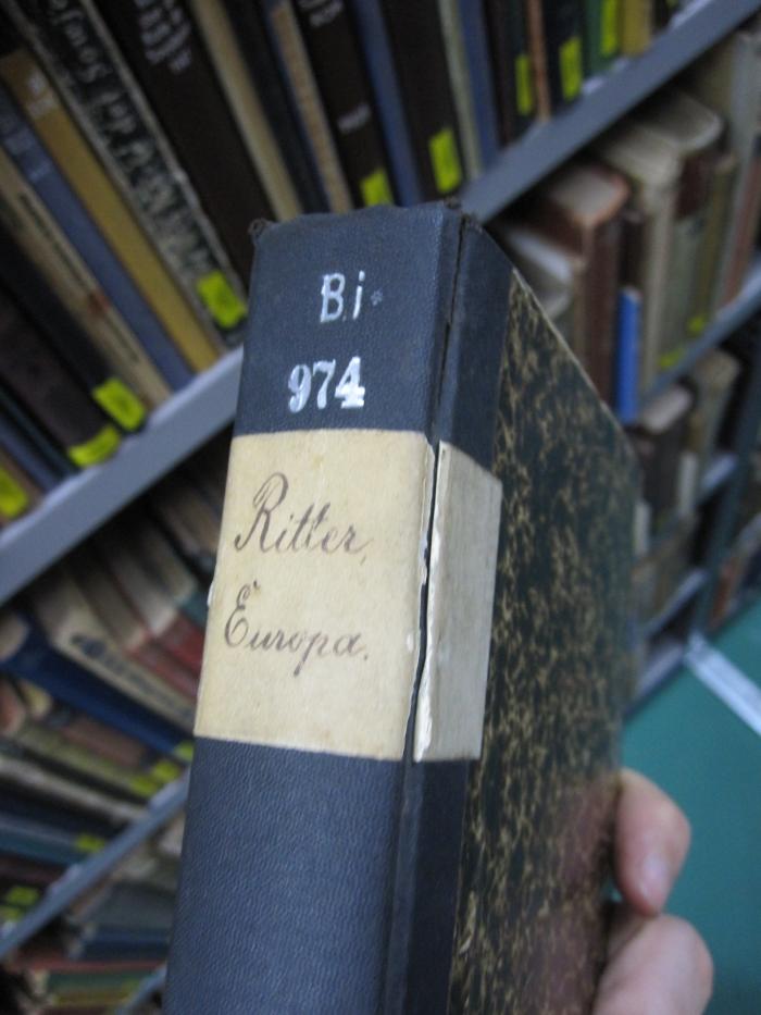 Bi 974: Europa : Vorlesungen an der Universität Berlin (1863);G46 / 4238 (Müller, [?]), Von Hand: Name; 'Ritter
Europa'. 