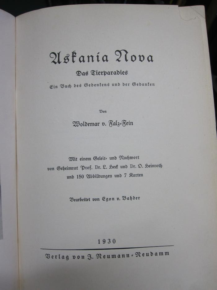 Bi 39 2.Ex.: Askania Nova : das Tierparadies ; ein Buch des Gedenkens und der Gedanken (1930)