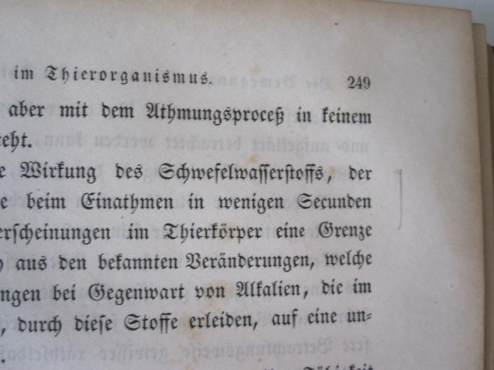 Kd 351 b: Die Thier-Chemie oder die organische Chemie in ihrer Anwendung auf Physiologie und Pathologie (1843);G45 / 2909 (Neuberg, Carl), Von Hand: Annotation. 
