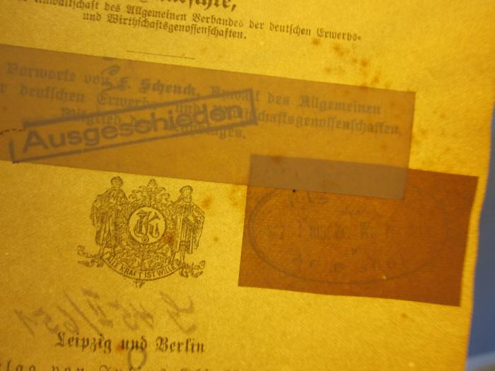 Me 380: Geschichte der redlichen Pioniere von Rochdale : ins Deutsche übersetzt, mit einem Anhange und statistischen Mittheilungen versehen von H. Häntschke (1888);G45II / 651 (unbekannt), Stempel: -; 'Ausgeschieden'. ;G45II / 651 (Sozialdemokratische Partei Deutschlands (SPD)), Von Hand: Name, Ortsangabe; 'Eigentum des sozialdemokr. Wahlvereins zu Adlershof'. 