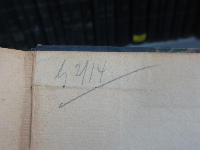 IV 6 2. Ex.: Bibliographie méthodique et raisonnée des beaux-arts : esthétique et histoire de l'art, architecture, sculpture, peinture, gravure, arts industriels, etc., etc. : accompagnée de tables alphabétiques et analytices ; publiée sous les auspices au ministre de l'instruction publique, des cultes et des beaux-arts ; en 4 livraisions (1874);G45II / 2303 (unbekannt), Von Hand: Nummer; '[?]21/4'. 