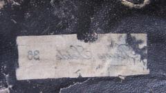 - (Bär, Louis), Etikett: -; 'Louis Bär 36'. 
