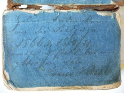 - (Kessler, Louis), Von Hand: Widmung; 'Zum Andenken an die Feldzüge 1866 & 1870/71, welches ich stets bei mir getragen habe.
Louis Kessler'. 