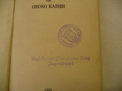 - (Berlin- Prenzlauer Berg. Bezirksamt. Jugendamt), Stempel: Name, Ortsangabe, Berufsangabe/Titel/Branche; 'Stadt Berlin - Bezirksamt Prenzlauer Berg - Jugendamt'.  (Prototyp);G45 / 732 (Berlin- Prenzlauer Berg. Bezirksamt), Stempel: Name, Berufsangabe/Titel/Branche, Ortsangabe, Wappen; 'Stadt Berlin Bezirksamt Prenzlauer Berg'.  (Prototyp)