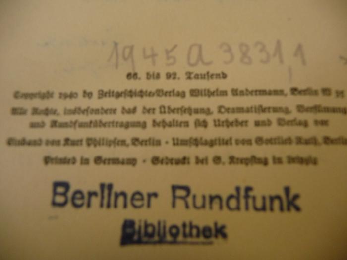 - (Berliner Rundfunk Bibliothek), Stempel: Ortsangabe, Name; 'Berliner Rundfunk Bibliothek'. 