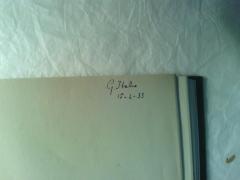 - (Italie, G.), Von Hand: Name, Datum; 'G. Italie
15-2-33'. 