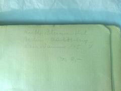 - (Blumenthal, Ruth), Von Hand: Autogramm, Ortsangabe; 'Ruth Blumenthal
Berlin - Charlottenburg
Kaiserdamm 115 IV'. 
