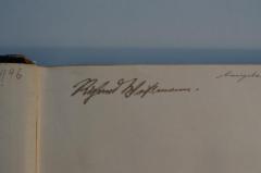 - (Weißmann, Richard ), Von Hand: Autogramm; 'Richard Weißmann.'. 