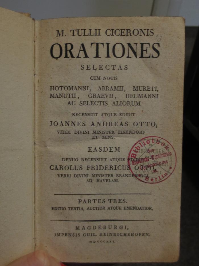 Cn 529 1-3: M. Tullii Ciceronis Orationes selectas  (1821)