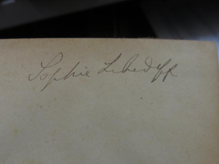 Ct 1365 bb: Passionnément (1889);G45II / 137 (Lebedeff, Sophie), Von Hand: Name, Autogramm; 'Sophie Lebedeff'. 